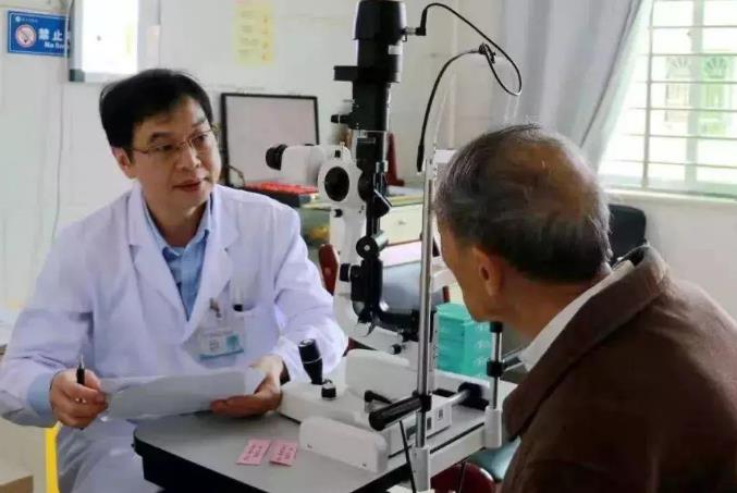 老花眼鏡怎么配更好？
